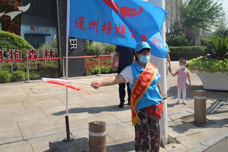 <strong>狂日小逼视频</strong>